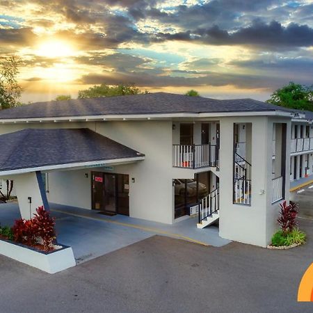 Sunshine Inn คิสซิมมี ภายนอก รูปภาพ